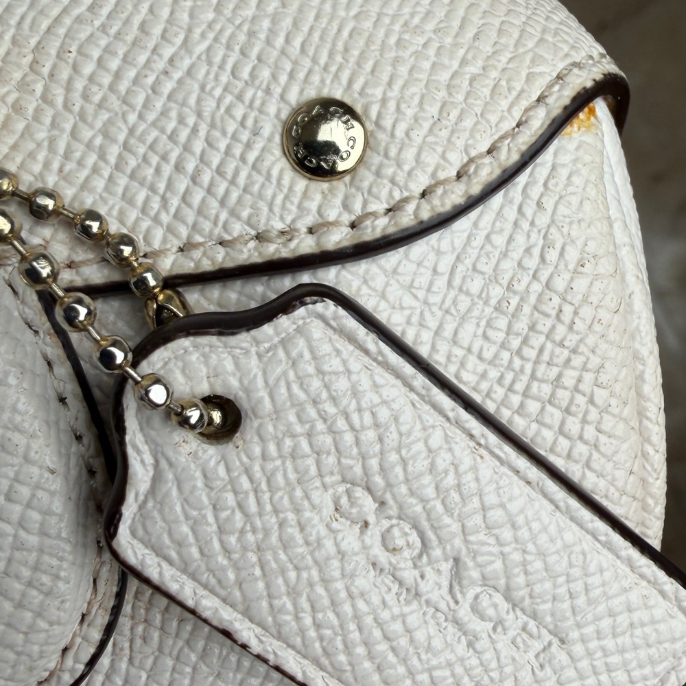 COACH Mini Bennett Satchel F57521 in Beige Leather Handbag with gold hardware - Picture 8 of 16